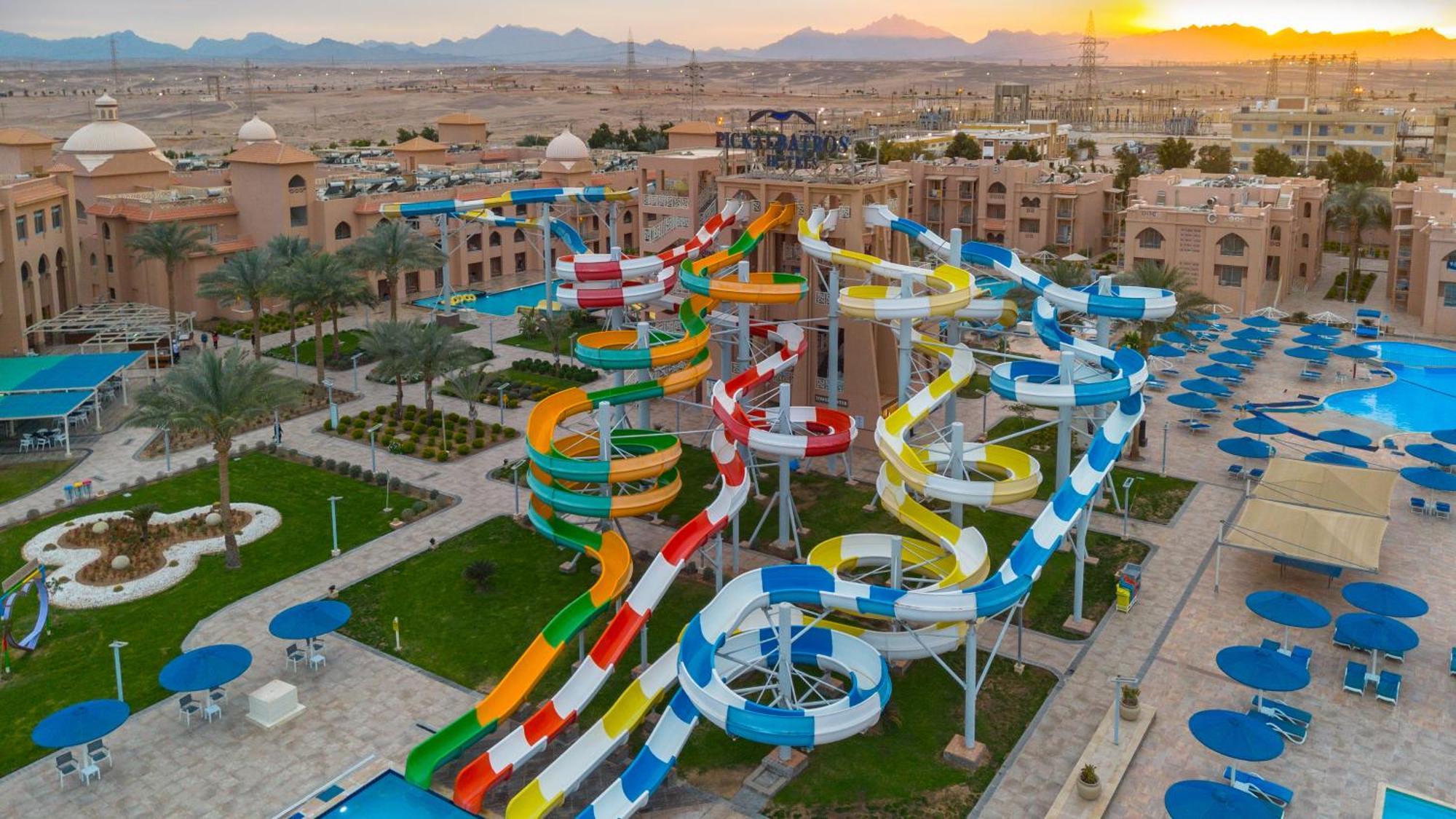 Pickalbatros Aqua Park Resort - Hurghada Exterior photo