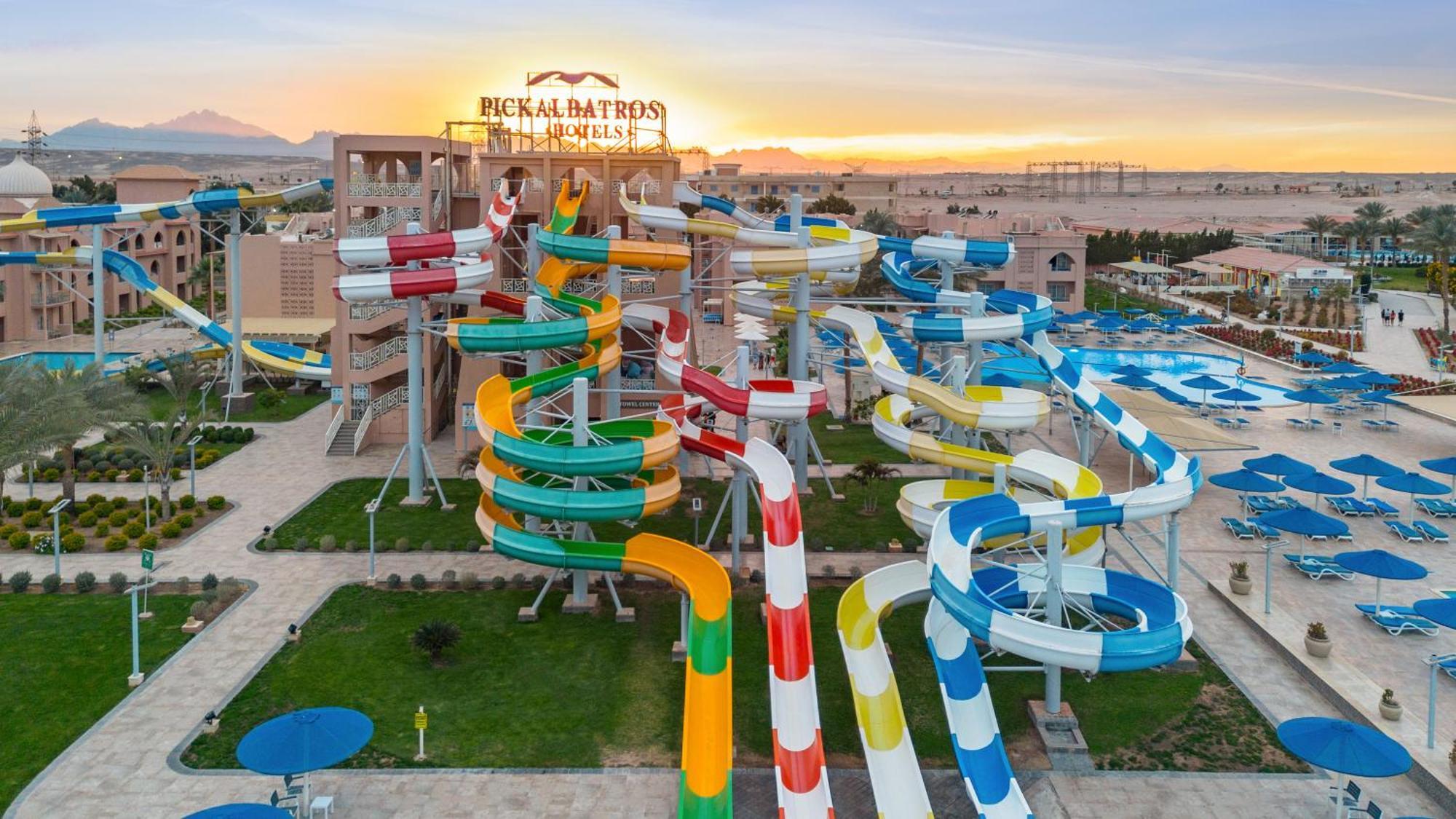 Pickalbatros Aqua Park Resort - Hurghada Exterior photo